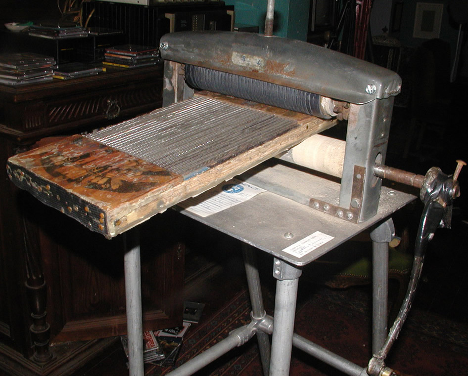 Blotter perforation machine